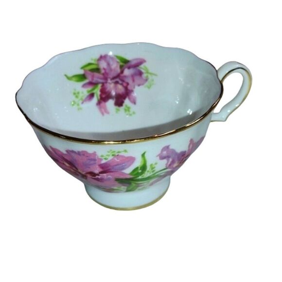 Vintage Grosvenor Orchid‎ Bone China Teacup with Matching Saucer - Picture 4 of 11